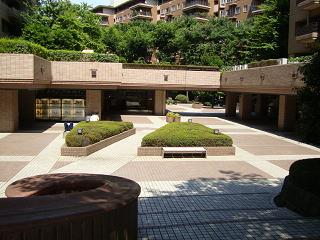 Hiroo Garden Hills - Center Hill