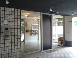 Fujiya House - Entrance