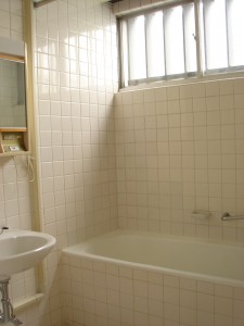 Fujiya House - Bathroom