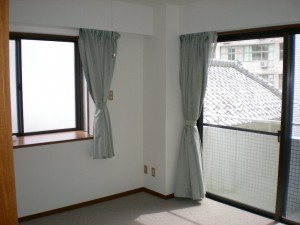 Aoyama K Heights - Bedroom