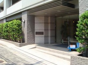 Olympiad Azabu Kasumizaka - Entrance