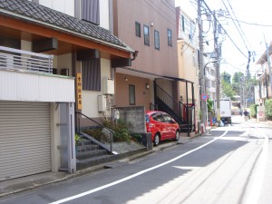 Verona Shinanomachi Lusso - Neighbor