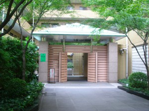 Towa Akasaka Apartment - Entrance