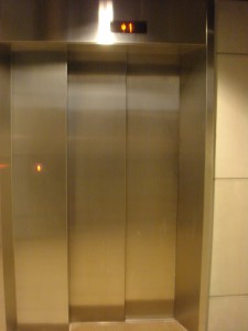 Works Yotsuya - Elevator