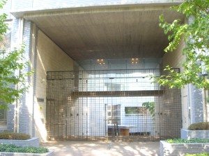 Gaien Residence - Entrance