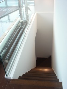 n-OM1 - Stairs