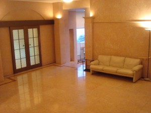 Minami-aoyama Takagicho Park Mansion - Lobby