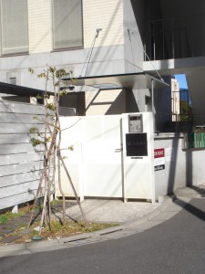 Residia Minami-aoyama - Entrance